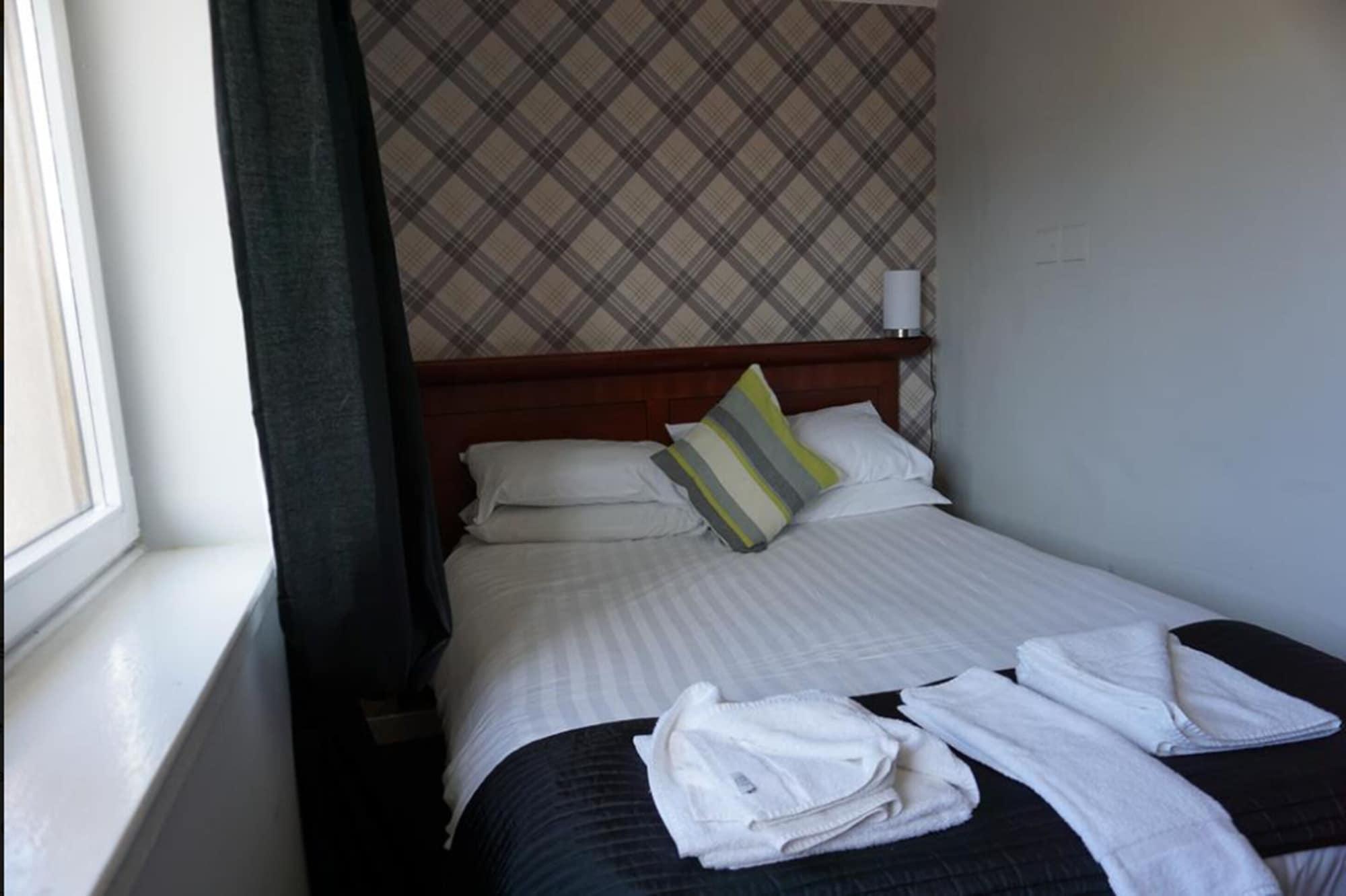 Boreland Lodge Hotel Inverkeithing Ngoại thất bức ảnh